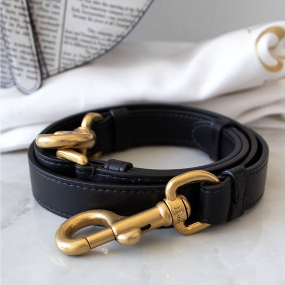 Rare Christian Dior 2024 Newspaper Print White Black Calfskin Saddle Bag - Picture 14 of 16